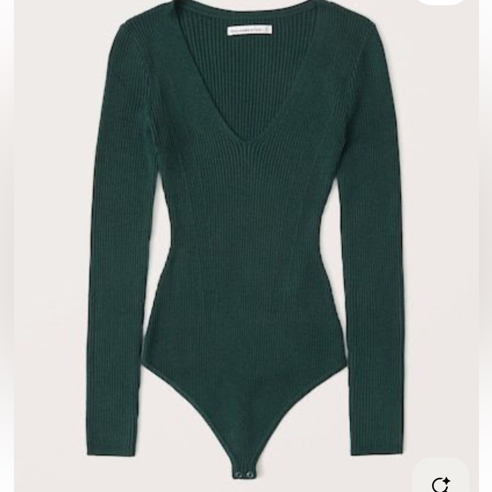 Abercrombie & Fitch Forest Green V-Neck ribbed bodysuit Sweater size M NWT